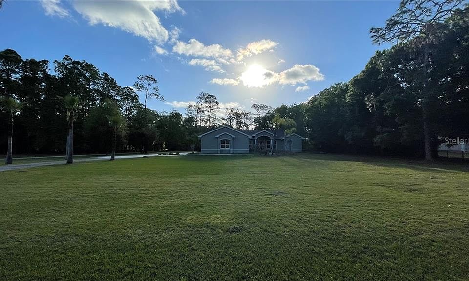1st image of 8120 West Dr