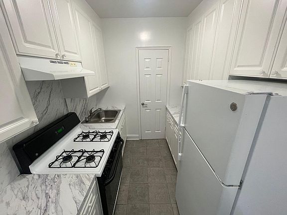 4th image of 172-90 Highland Ave #5F