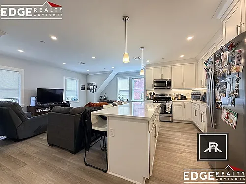 82 N Beacon St #6 Photo 1