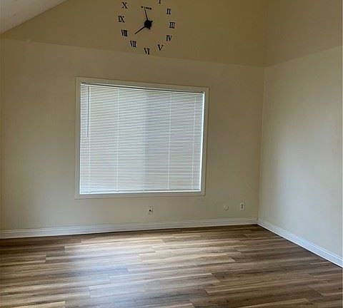 3rd image of 18001 Crenshaw Blvd #C