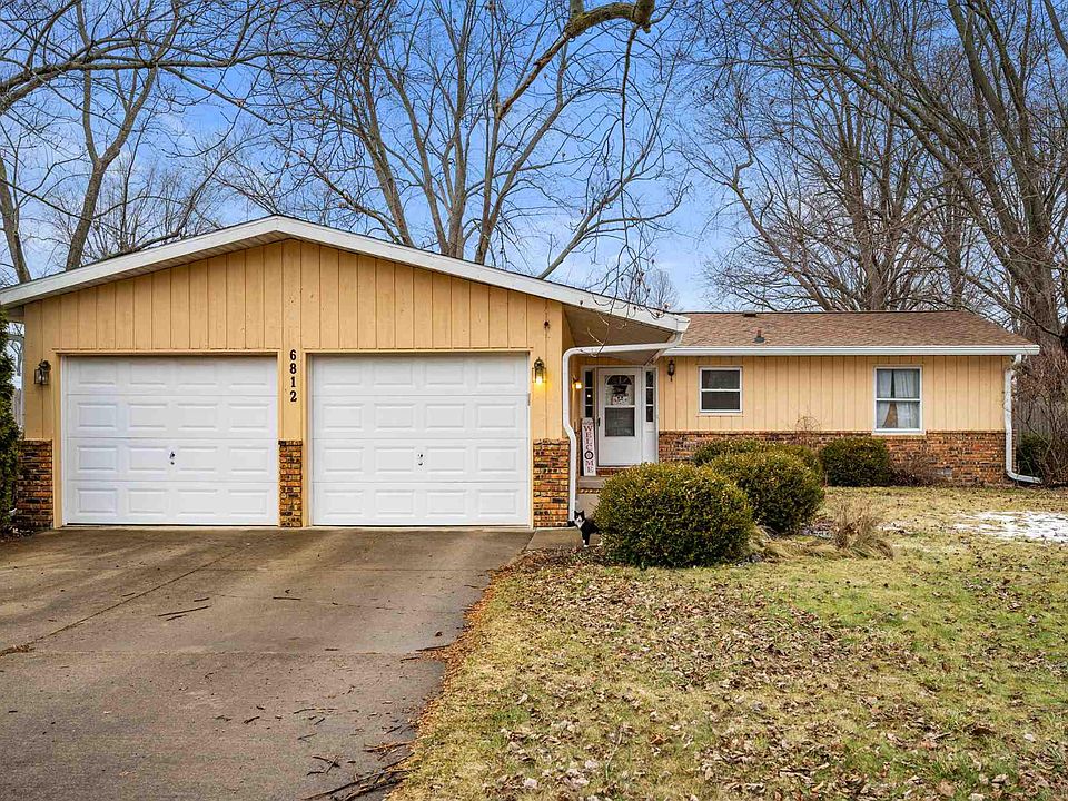 1st image of 6812 E Aubrey Ln