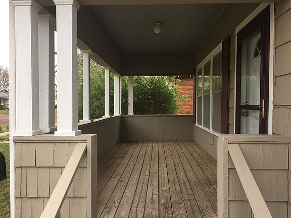 3rd image of 217 N Lake St