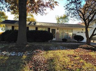 1590 Keeven Ln, Florissant, MO