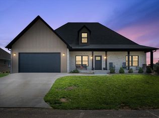 12119 Lasalle Ct, Glade Spring, VA 24340