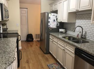 150 Elm St APT 3, Braintree, MA 02184