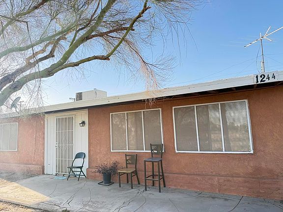 2nd image of 1244 Arcadia Ave