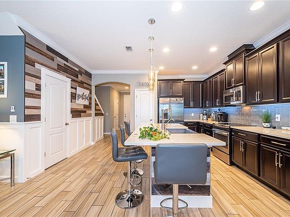 4th image of 2774 White Isle Ln