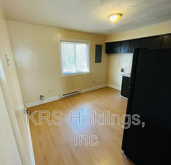 1406 W 27th St #B — Photo 7