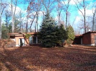 1358 E McMillan Rd, Muskegon, MI 49445