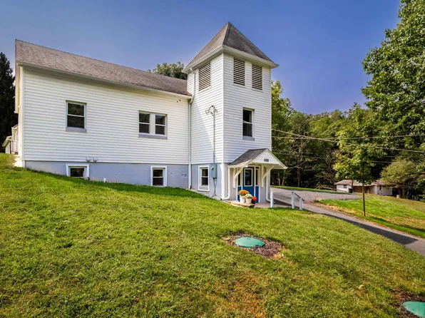 688 Beulah Rd, Morgantown, WV 26508