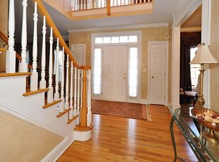 11 Alex Ct, Wyckoff, NJ 07481