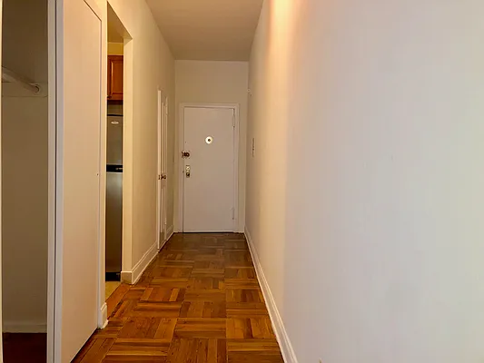 Rented by Douglas Elliman | media 17