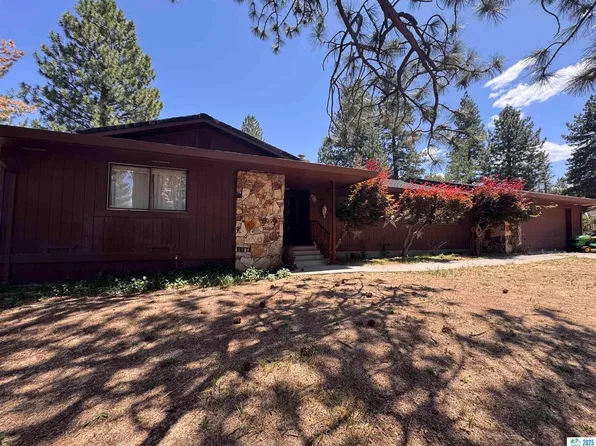 470 Circle Dr #710, Susanville, CA 96130