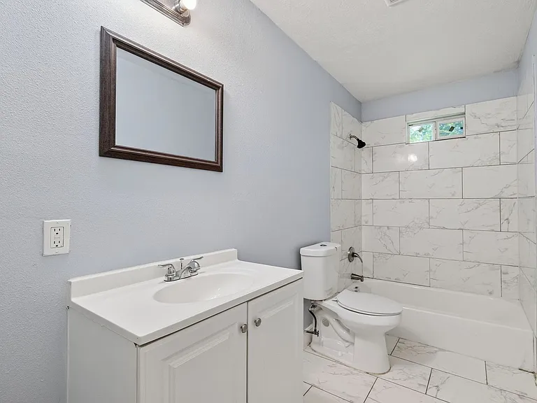 3031 Groton Dr — Photo 9