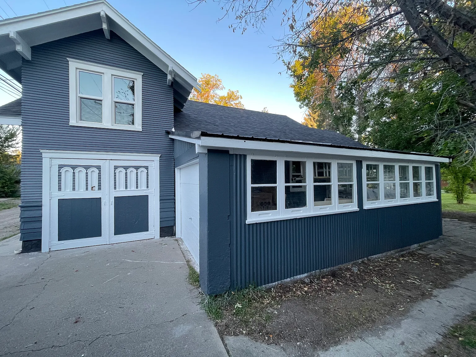 3 bed, 1.5 bath, 1600 sqft, $1,750 — Photo 2