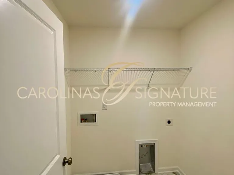 2861 Yeager Dr NW — Photo 17