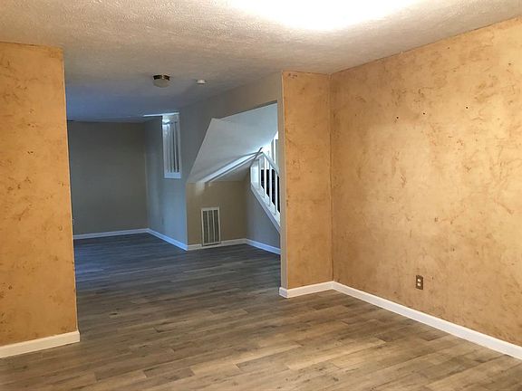 4th image of 2834 Planters St