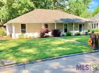 715 Kingwood Dr, Denham Springs, LA 70726