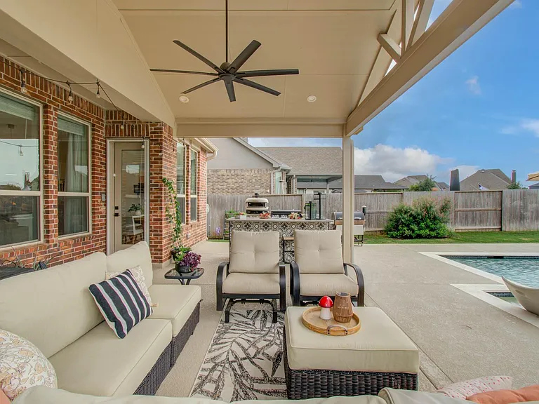7111 Pondhawk Dr — Photo 39