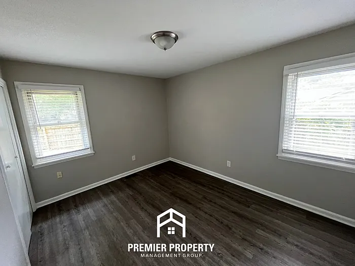 4977 Knight Arnold Rd — Photo 12