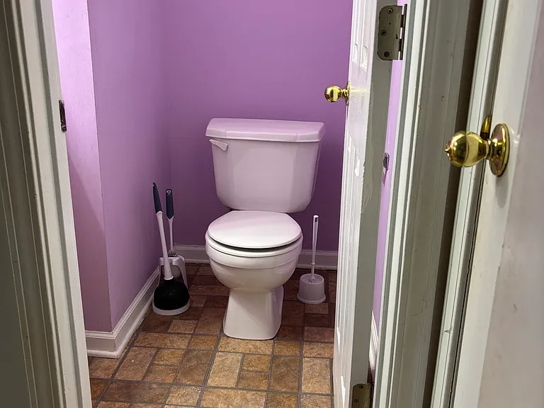 310 Paxton Ct — Photo 8