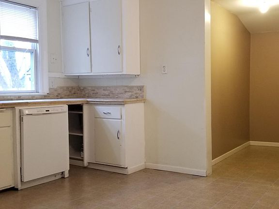 3rd image of 56 Felton St #2