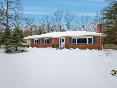 5 Crest Dr W, Dover, MA, 02030