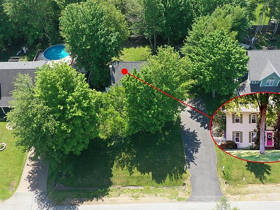 3rd image of 2115 Langille Dr