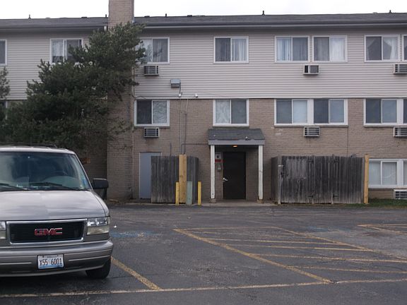 Parking Lot side View