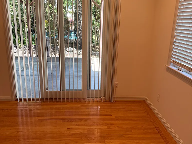 4028 Reinhardt Dr — Photo 8