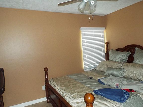 5th image of 4122 Beran Dr