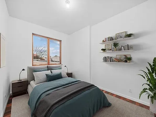 166 Kingsland Avenue image 5 of 8