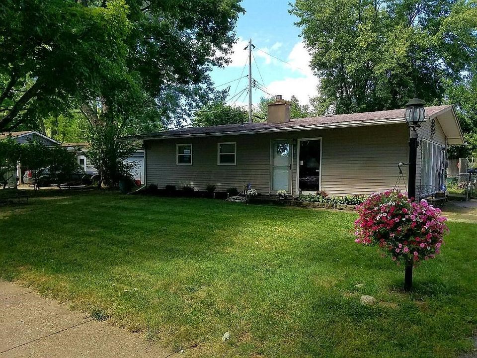 1st image of 1051 Pleasant Dr