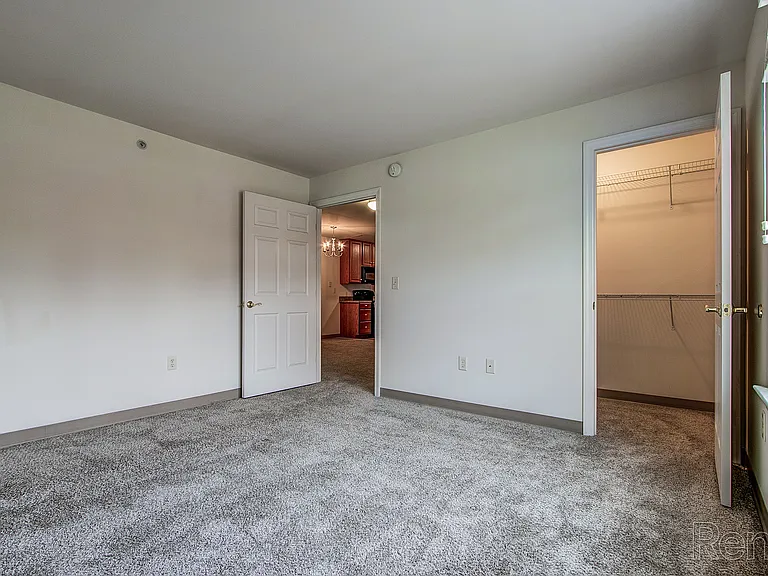 Hempfield Commons — Photo 26