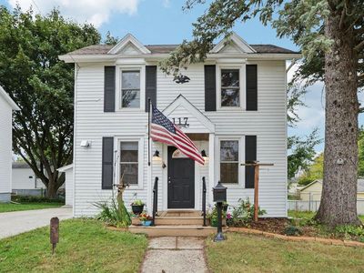 117 East Milwaukee Street, Stoughton, WI, 53589