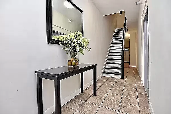 Rented by Bohemia Realty Group | media 35