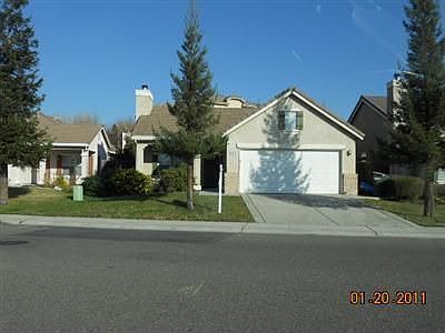 1st image of 3838 Saintsbury Dr