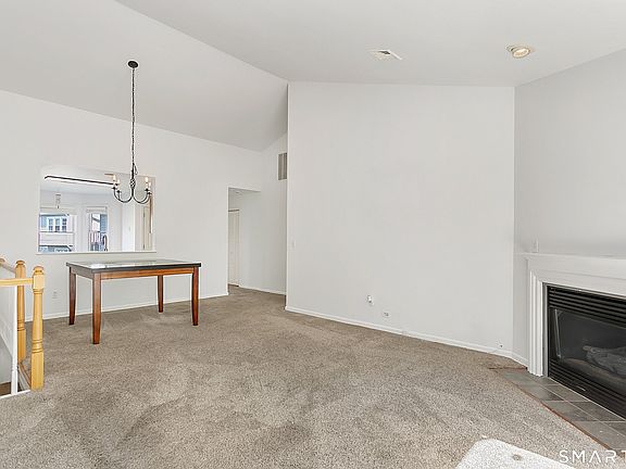 4th image of 75 Katherine Court