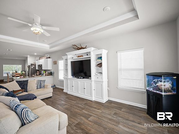 3rd image of 23997 Veranda Cir