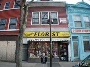 8 E 1st St, Mount Vernon, NY 10550
