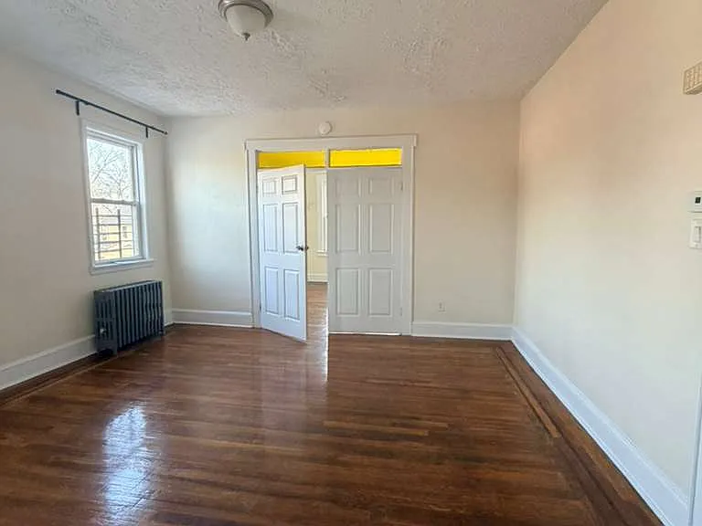 125 Carolina Ave #2R — Photo 1
