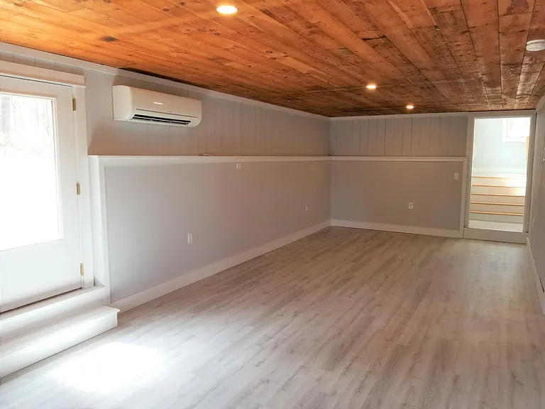 241 Knights Pond Rd — Photo 19