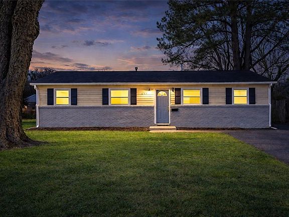 2nd image of 619 Queens View Ct