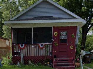 1626 Herbert St, Lansing, MI 48910