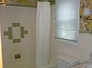 275 Lake Rd, Salisbury Mills, NY 12577