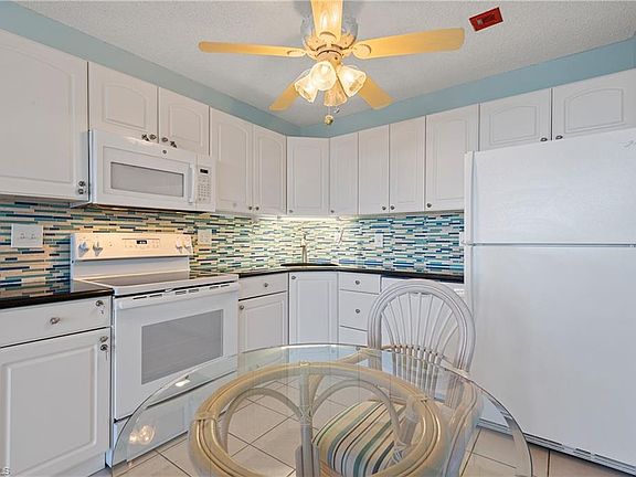 4th image of 7360 Estero Blvd APT 304