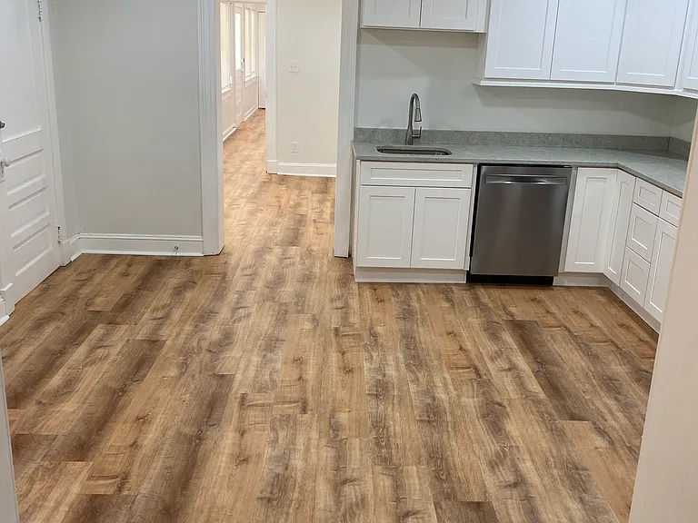 105 N Loudoun St #2 — Photo 3
