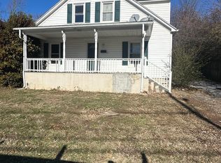 1013 Greenhurst Ave NW, Roanoke, VA