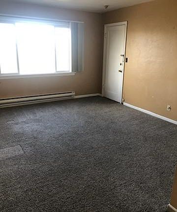 2nd image of 1117 W 5th Ave #9