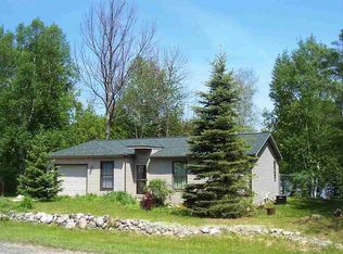08050 Susan Shores Dr, Charlevoix, MI 49720